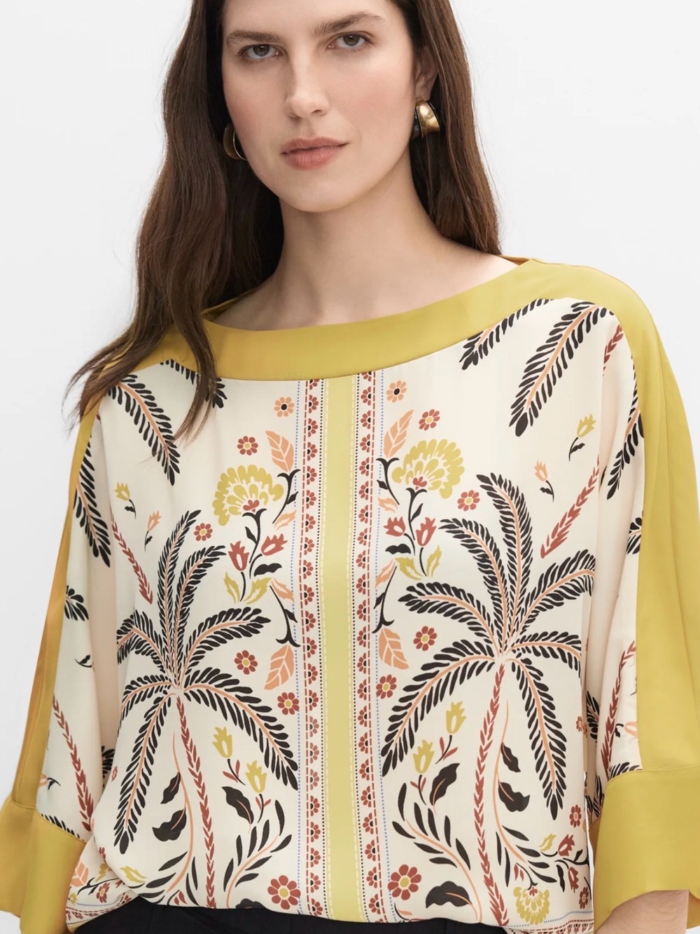 Melanie Lyne Botanical Print Boatneck Blouse in Yellow and Cream